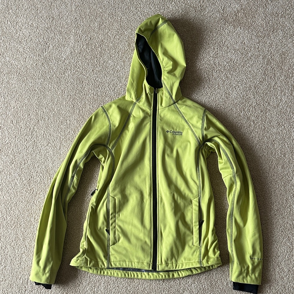 Columbia Vibrant Green Hooded Jacket